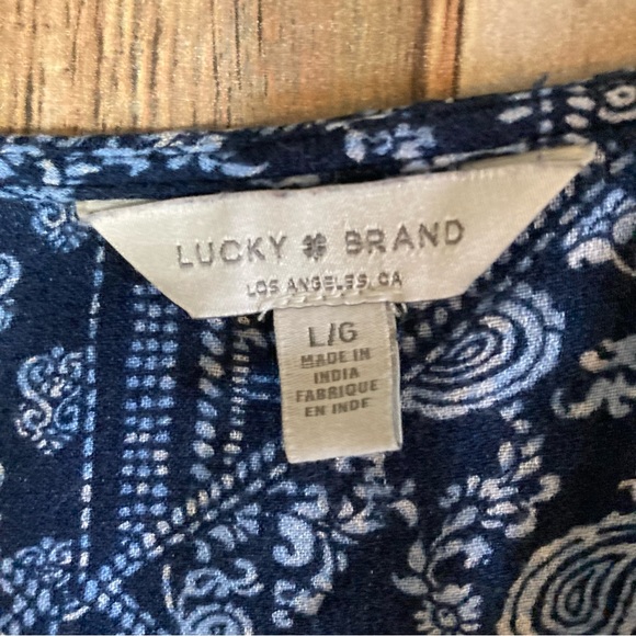 Lucky Brand Women’s Top Size Lg Blue White With Paisley Long Sleeves Boho V-Neck - Picture 4 of 11